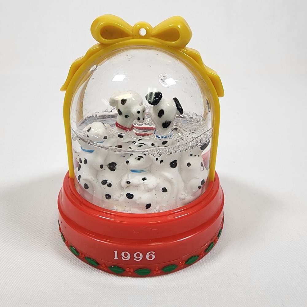 VINTAGE 101 Dalmations 1996 Christmas Snow Flurries Dome Globe McDonald's Toy - Picture 3 of 9